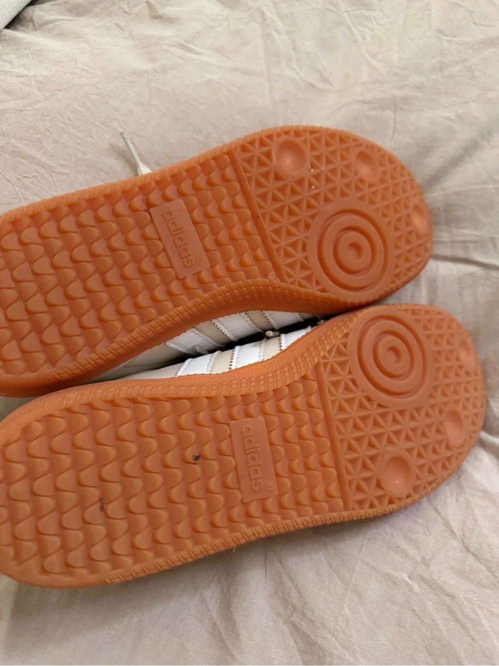 adidas reposhing this